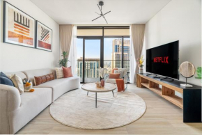 Luxury 2BR flat in Palace Residence